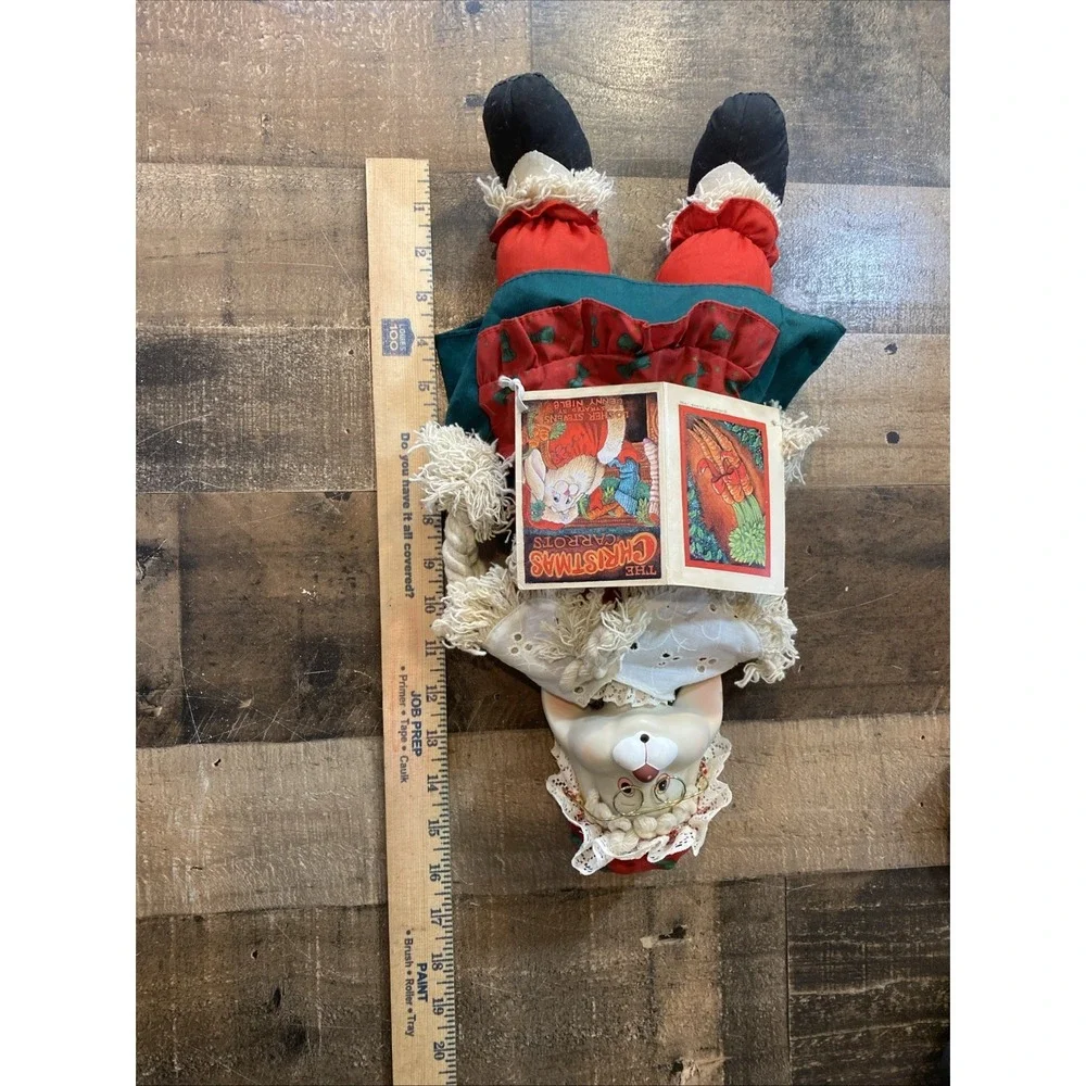 Vtg House of Lloyd Granny Flo Rabbit 1996‎ Shelf Sitter Christmas Porcelain 16